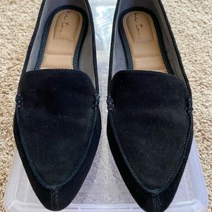 Me Too Cori Suede Leather Pointed Toe Flat Loafers